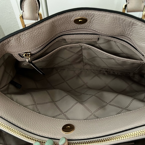 Michael Kors Camille Pebbled Leather Satchel - Picture 7 of 8